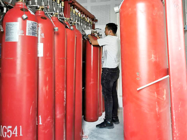 苏州w酒店<i style='color:red'>ig541气体钢瓶检测充装</i>案例